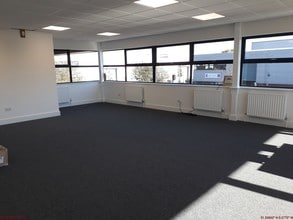 Abbey Rd, London for lease Interior Photo- Image 1 of 3