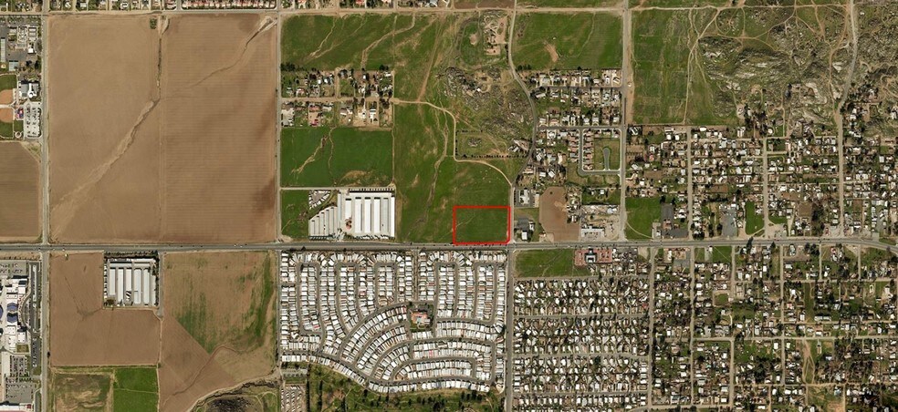 Hwy 74, Homeland, CA for lease - Building Photo - Image 3 of 6