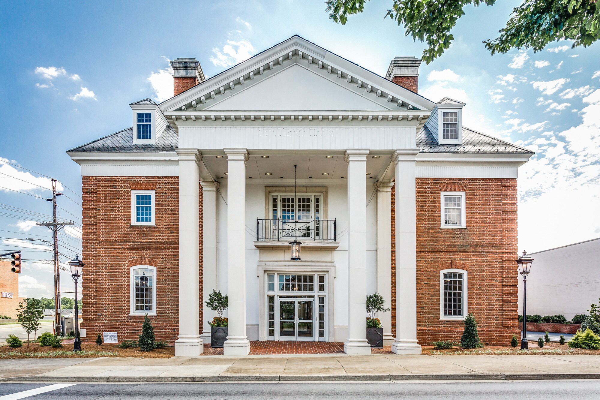 134 E Church St, Martinsville, VA à louer Photo du bâtiment- Image 1 de 6