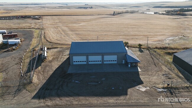 Plus de détails pour 229 Elevator rd, Trochu, AB - Terrain à vendre