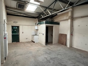 Tyn Llidiart Industrial Estate, Corwen for lease Interior Photo- Image 1 of 2