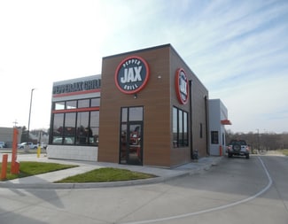 Plus de détails pour 2027 SW Wanamaker Rd, Topeka, KS - Commerce de détail à vendre