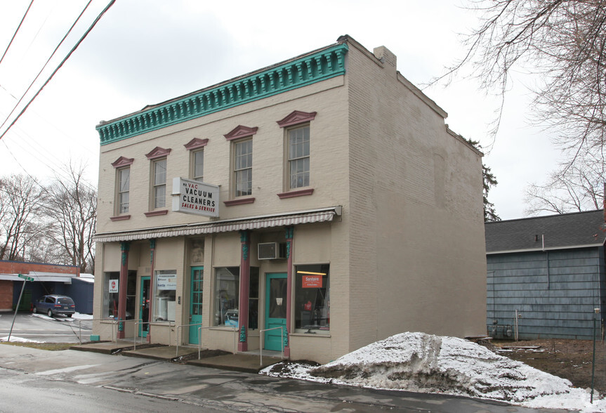 95 Owasco St, Auburn, NY à vendre - Photo principale - Image 1 de 1