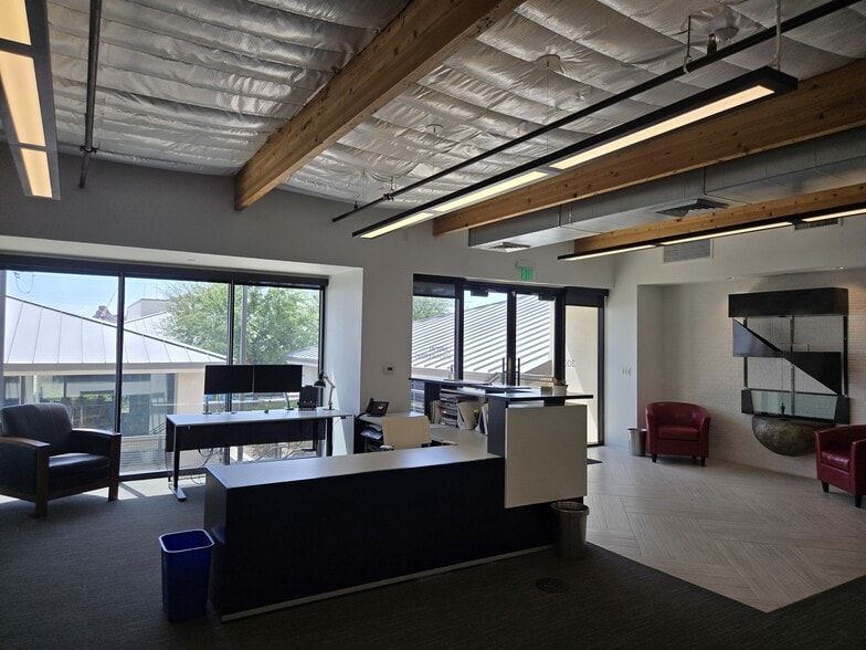 6380 E Thomas Rd, Scottsdale, AZ for lease - Building Photo - Image 2 of 14