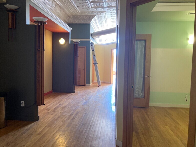 408 E Wilson St, Madison, WI à louer - Photo intérieure - Image 2 de 6