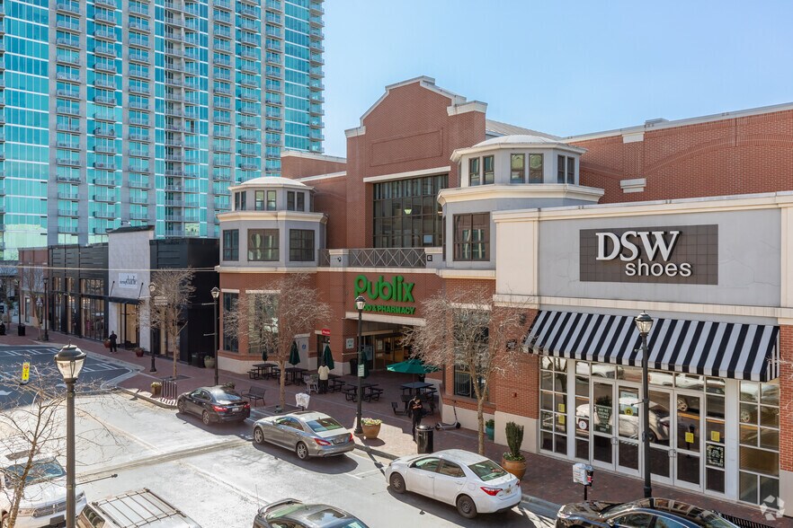 1380 Atlantic Dr, Atlanta, GA à louer - Photo du bâtiment - Image 2 de 8
