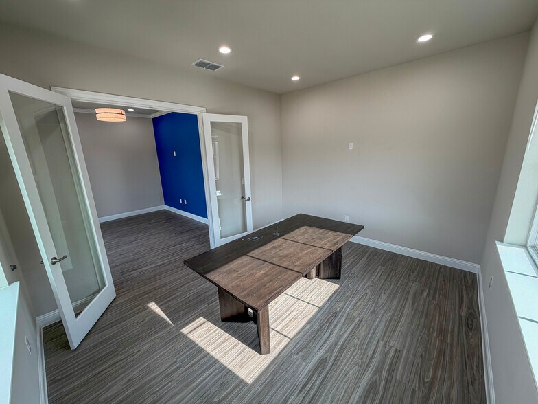 291 N Preston Rd, Prosper, TX à louer - Photo du bâtiment - Image 2 de 4