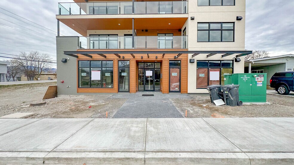 2411 Apollo Rd, West Kelowna, BC for sale - Primary Photo - Image 1 of 1