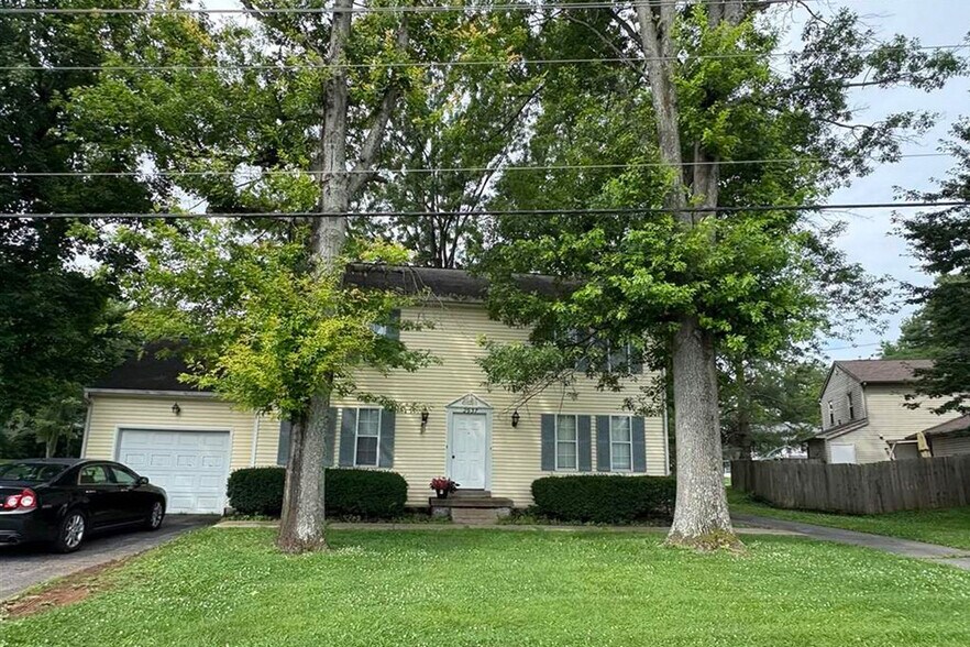 2937 N Mill Ave, Bowling Green, KY à vendre - Photo du bâtiment - Image 2 de 4