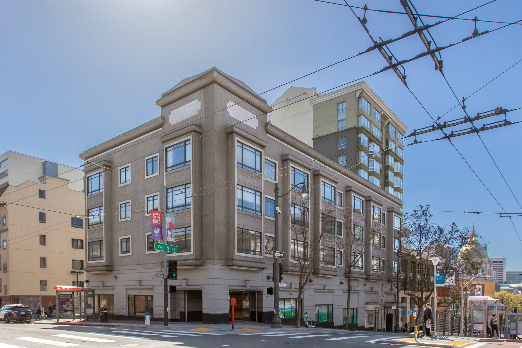 780-790 Van Ness Ave, San Francisco, CA à louer Photo du bâtiment- Image 1 de 3