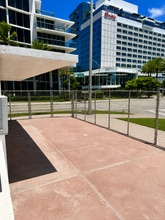 2814 Collins Ave, Miami Beach, FL à louer Photo intérieure- Image 2 de 10