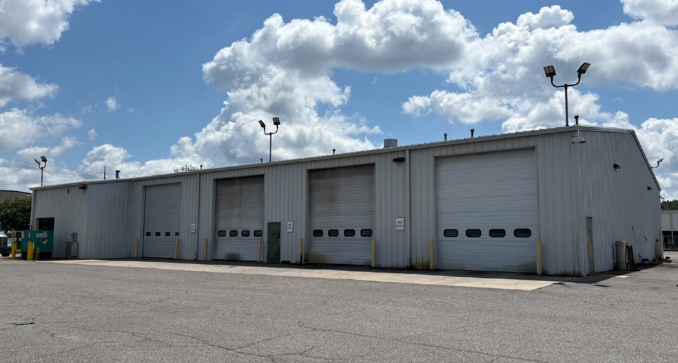 3920 Valley East Industrial dr, Birmingham, AL for lease - Building Photo - Image 2 of 3