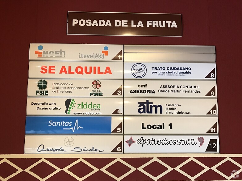 Retail in Ávila, Ávila for lease - Building Photo - Image 2 of 3