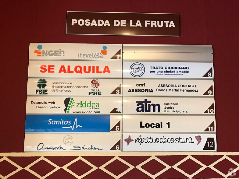 Commerce de détail dans Ávila, Ávila à louer - Photo du bâtiment - Image 2 de 3