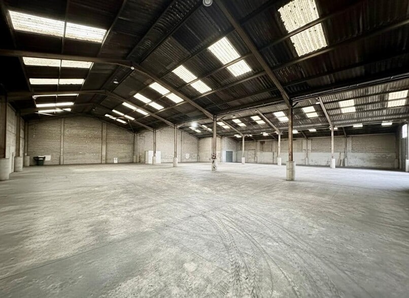 Trafford Park Rd, Manchester for sale - Building Photo - Image 3 of 12