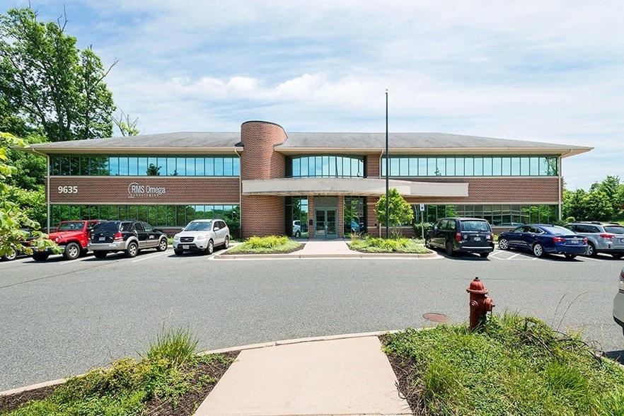 9635 Philadelphia Rd, Baltimore, MD for lease - Primary Photo - Image 1 of 15