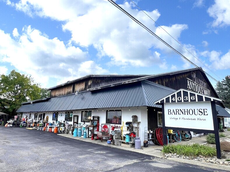 4034-4036 Grand Blanc Rd, Swartz Creek, MI à vendre - Photo du bâtiment - Image 3 de 34