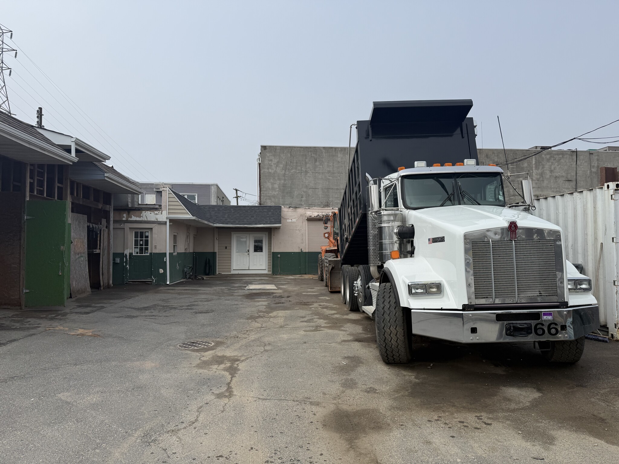 11 Wheelock Ave, Inwood, NY for lease Primary Photo- Image 1 of 10