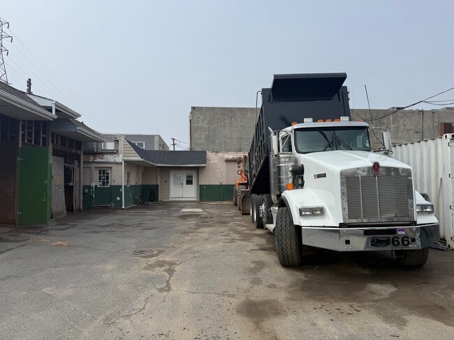 More details for 11 Wheelock Ave, Inwood, NY - Industrial for Lease