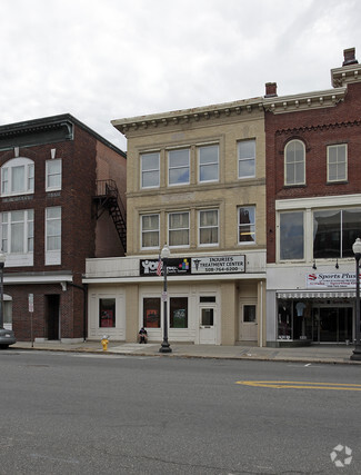 Plus de détails pour 328 Main St, Southbridge, MA - Bureau, Bureau/Commerce de détail à louer