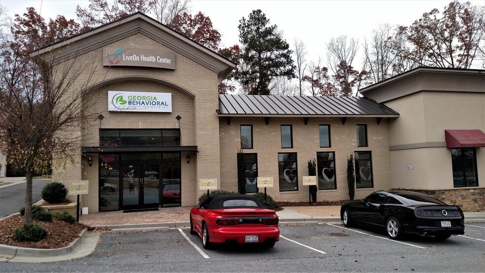 6375-6385 McGinnis Ferry Rd, Johns Creek, GA à vendre - Photo du bâtiment - Image 3 de 25