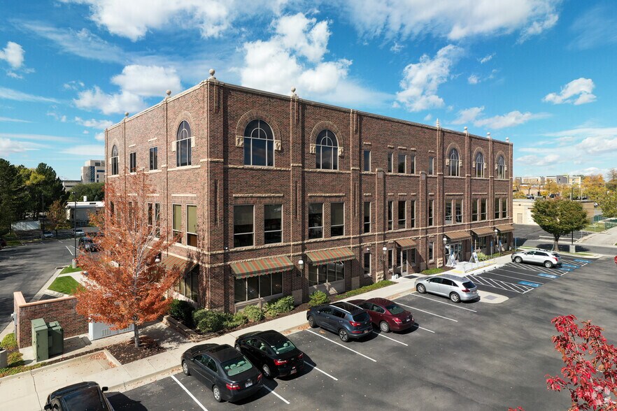 154 E Myrtle Ave, Murray, UT à louer - Photo du bâtiment - Image 2 de 4