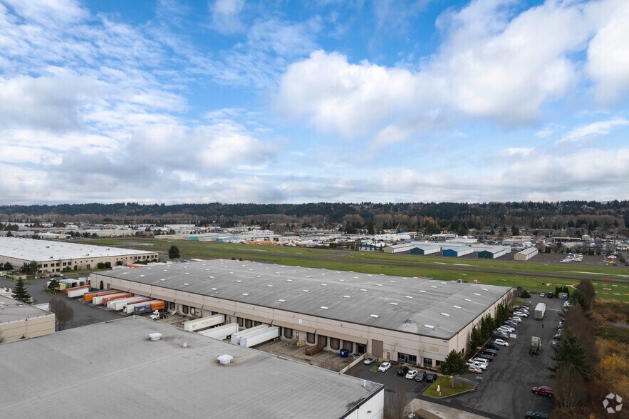 2302 B St NW, Auburn, WA à louer - Aérien - Image 3 de 11