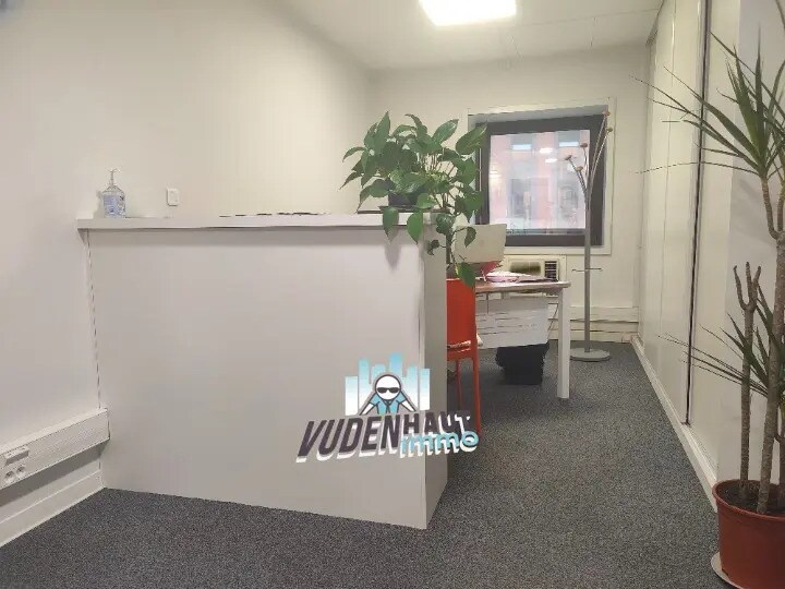 Bureau dans Toulouse à louer - Photo du bâtiment - Image 2 de 9