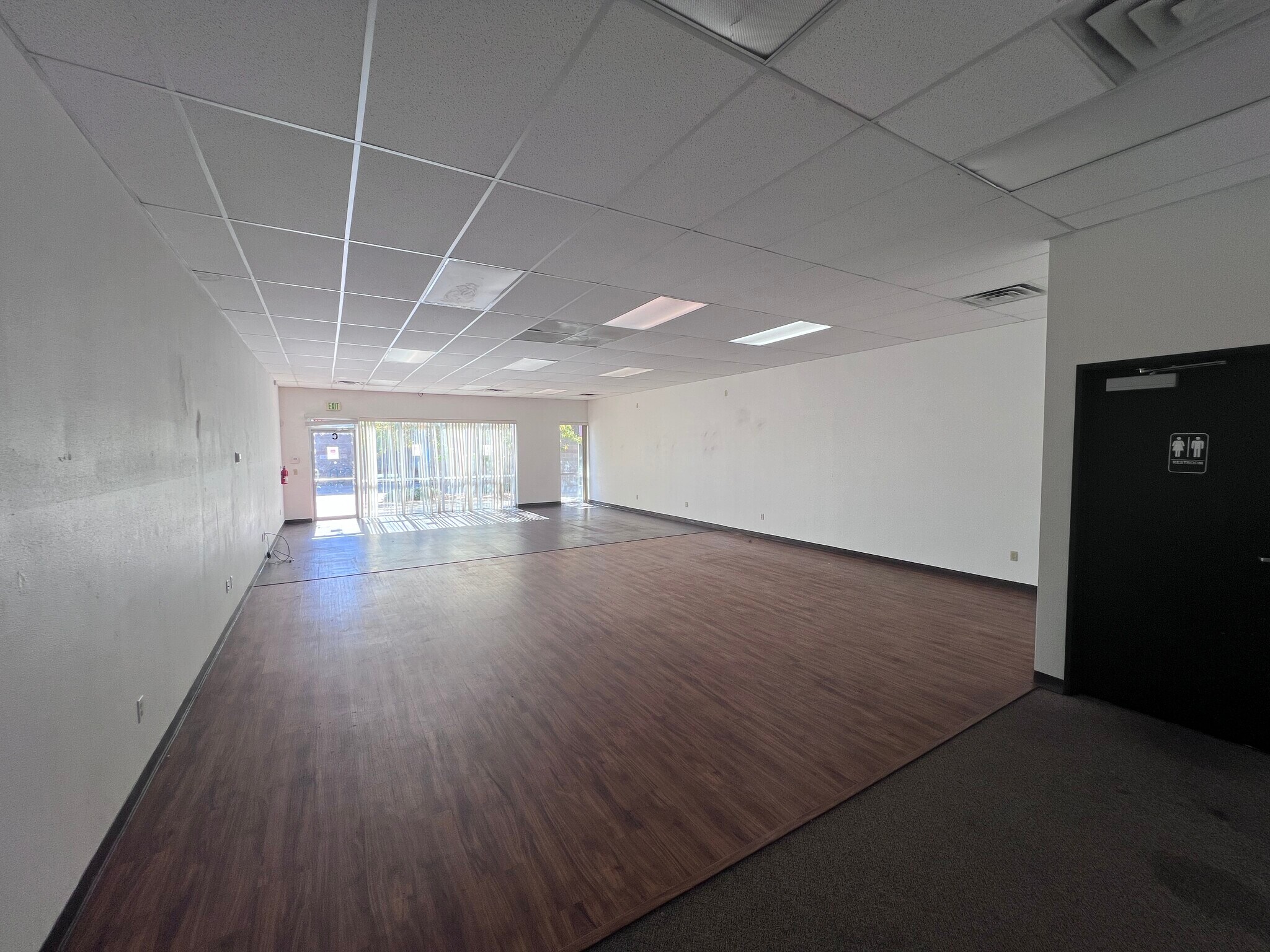 1630 N College Ave, Fort Collins, CO for lease Interior Photo- Image 1 of 7