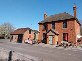 More details for Severals Rd, Midhurst - Retail for Lease