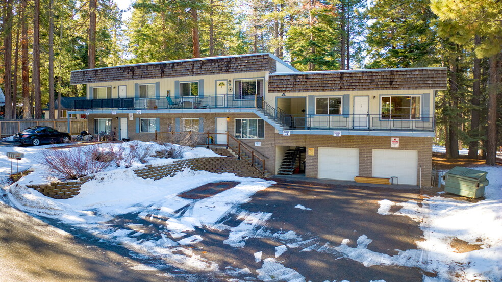 1951 13th St, South Lake Tahoe, CA à vendre - Photo du bâtiment - Image 1 de 1