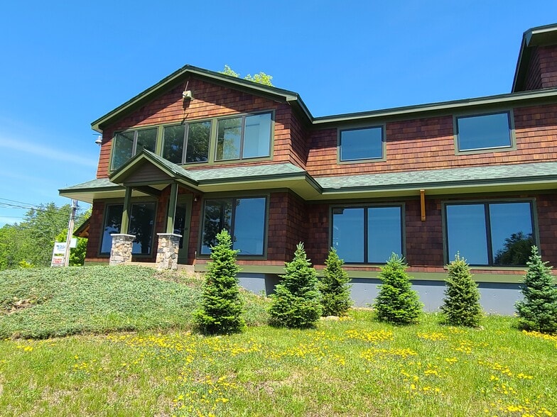 12 Southmayd St, Campton, NH for sale - Building Photo - Image 2 of 30