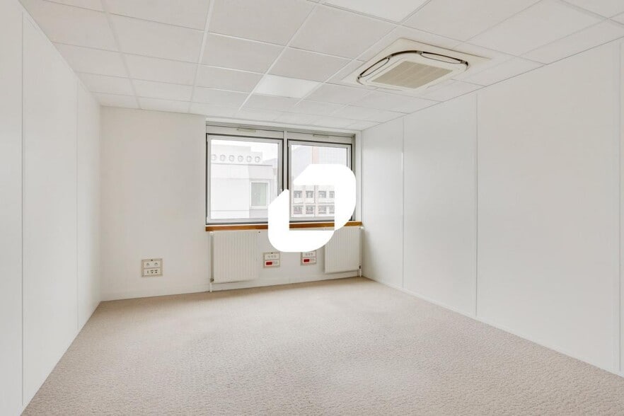 Bureau dans Fontenay-sous-Bois à louer - Photo intérieure - Image 3 de 13