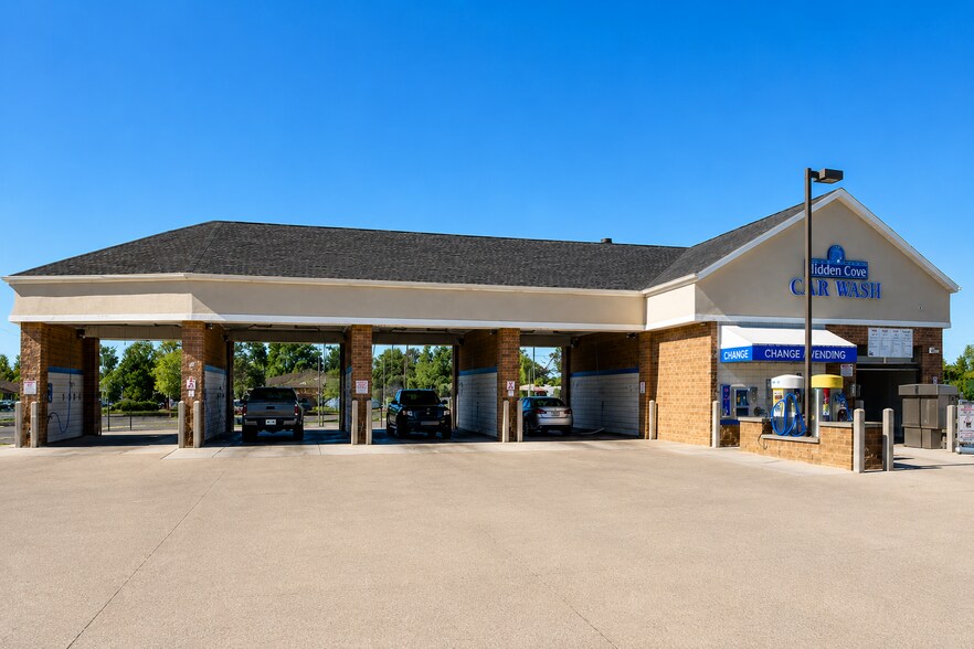 5590 S 2000 W, Layton, UT à vendre - Photo du bâtiment - Image 2 de 2