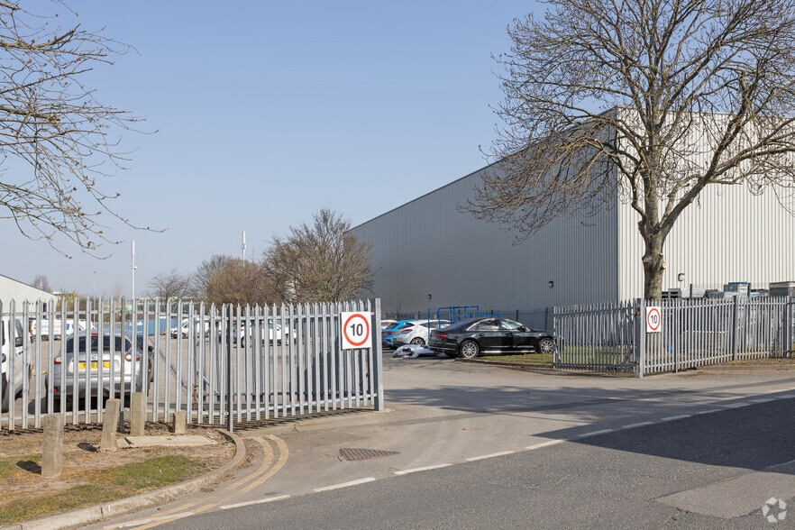 Bergen Way, Hull à louer - Autre - Image 3 de 6