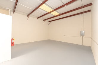 2445 Hilton Dr, Gainesville, GA for lease Interior Photo- Image 2 of 3