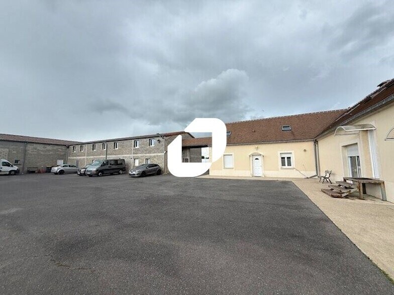 Route Départementale N°28, Ableiges for sale - Building Photo - Image 2 of 9