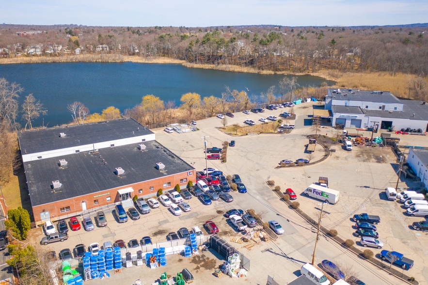 110-120 Stergis Way, Dedham, MA for lease - Building Photo - Image 3 of 11