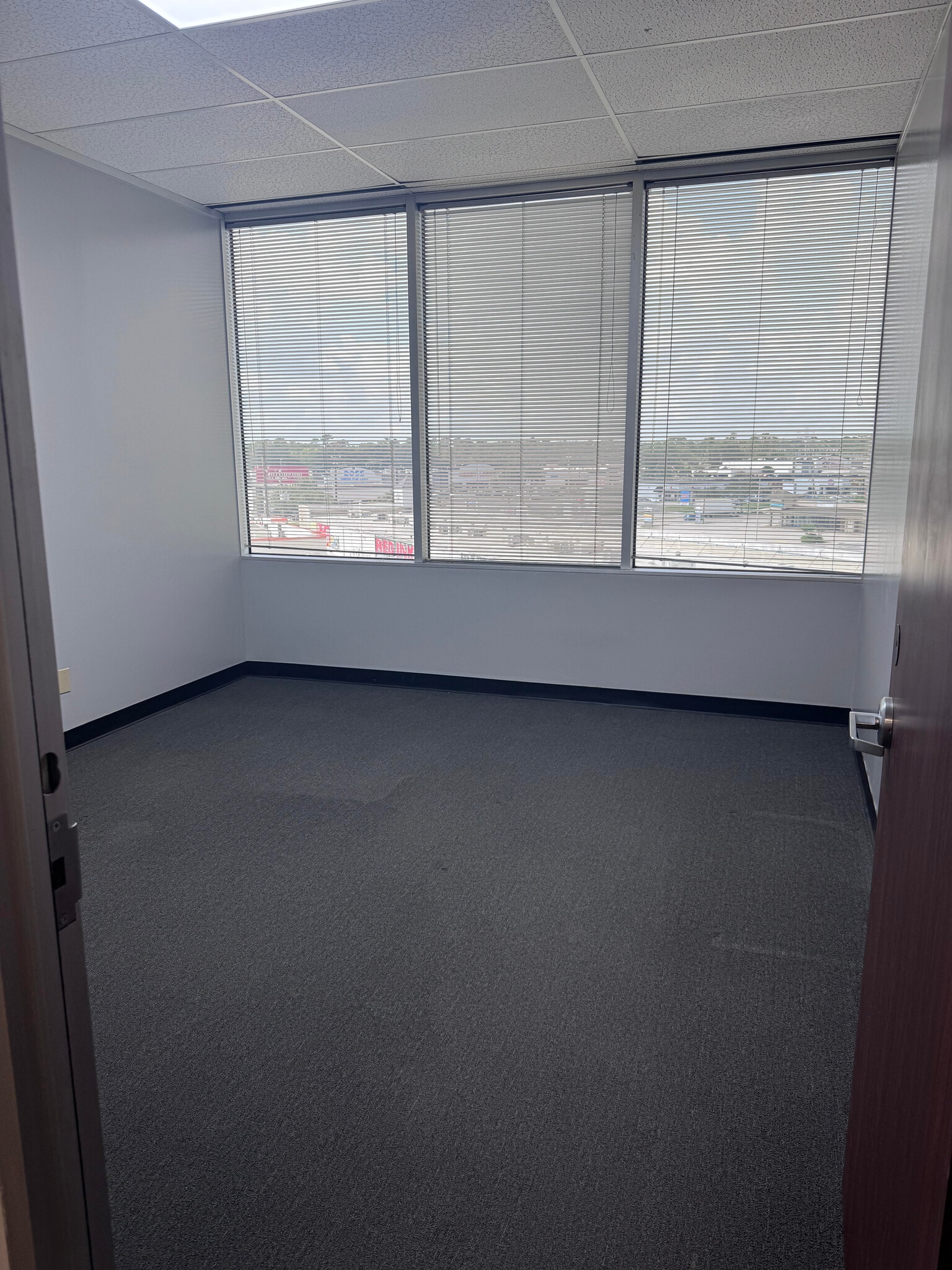 4606 FM 1960 W, Houston, TX for lease Interior Photo- Image 1 of 1