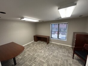 841 Front St, Louisville, CO for lease Interior Photo- Image 1 of 2