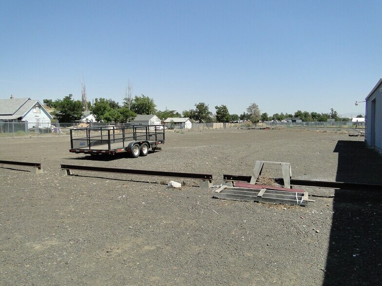 1012 N 9th Ave, Walla Walla, WA à vendre - Photo du bâtiment - Image 3 de 62