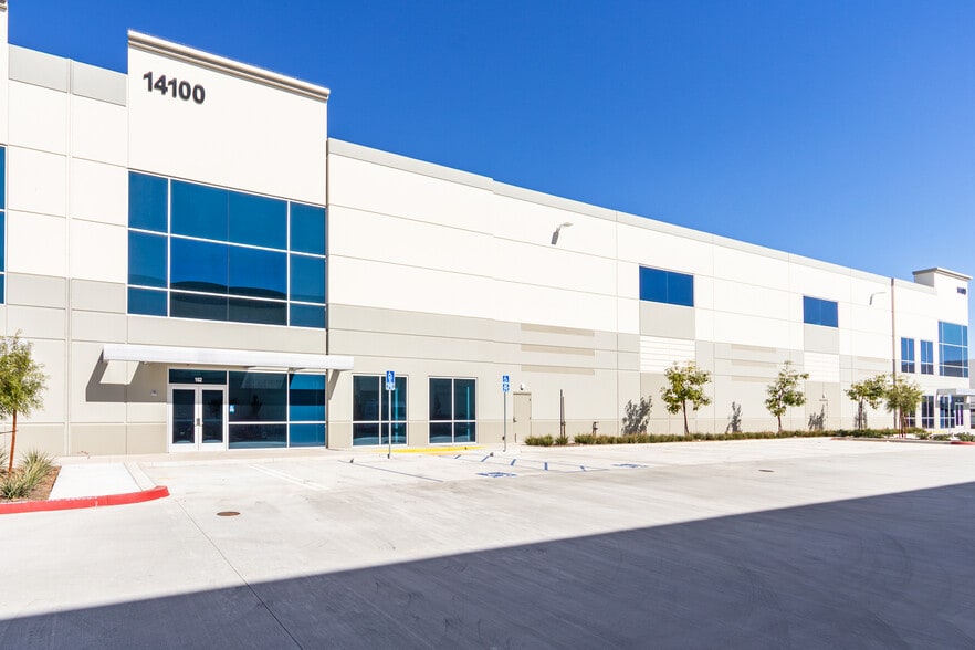 14100 Rebecca St, Moreno Valley, CA for lease - Building Photo - Image 3 of 8