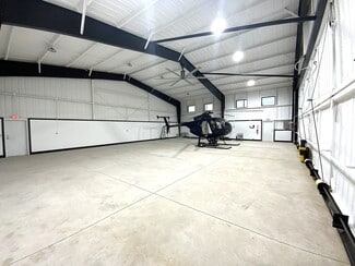 Plus de détails pour 2212 Airport dr, Gainesville, TX - Spécialité à vendre