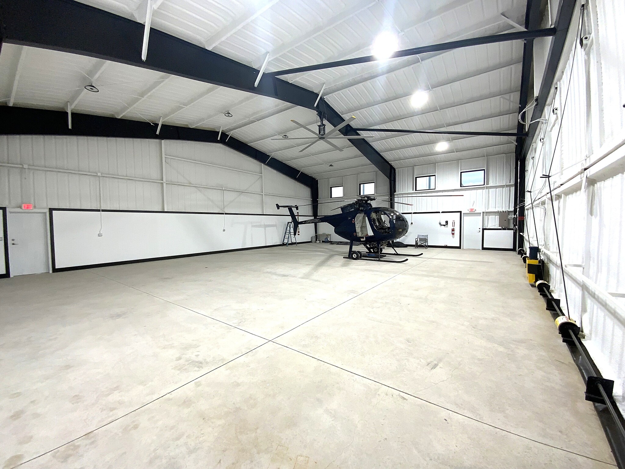 2212 Airport dr, Gainesville, TX for sale Primary Photo- Image 1 of 9