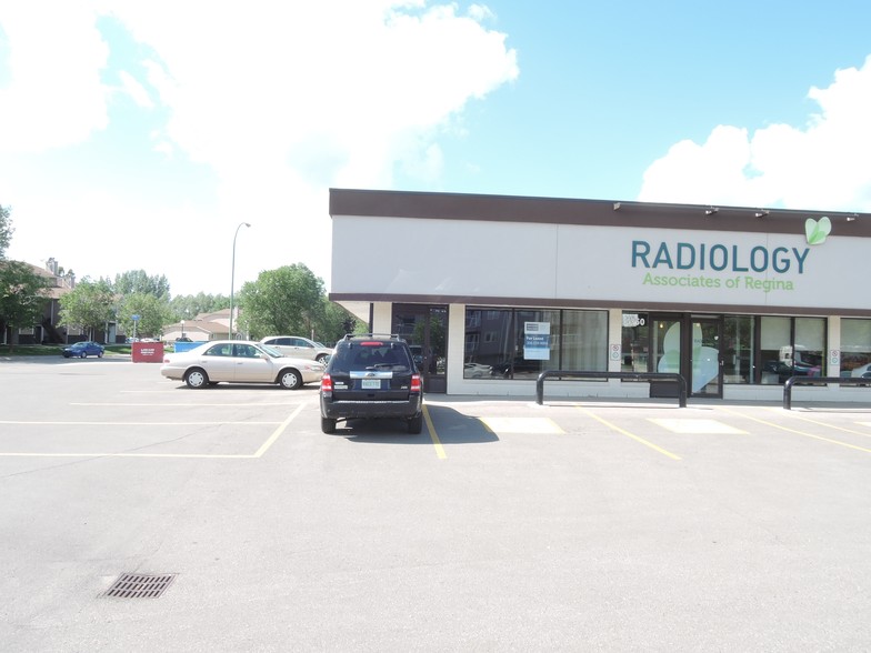 6380 Rochdale Blvd, Regina, SK for sale - Primary Photo - Image 1 of 1