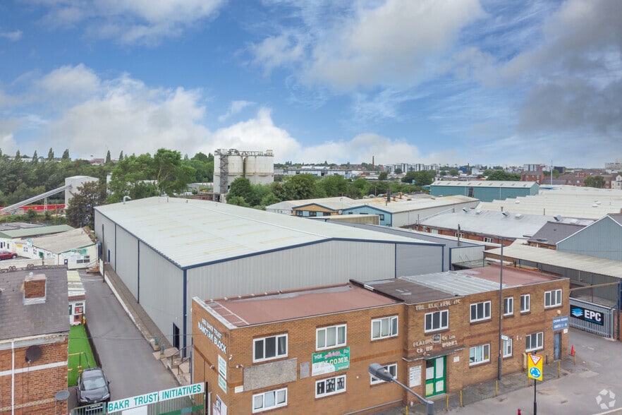 138 Wednesbury Rd, Walsall for lease - Building Photo - Image 2 of 13