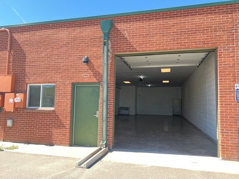 4662 Glencoe St, Denver, CO à vendre - Photo du bâtiment - Image 2 de 8