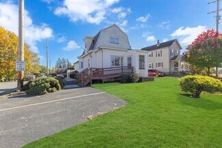 Plus de détails pour 628 Darlington Rd, Beaver Falls, PA - Bureau à louer