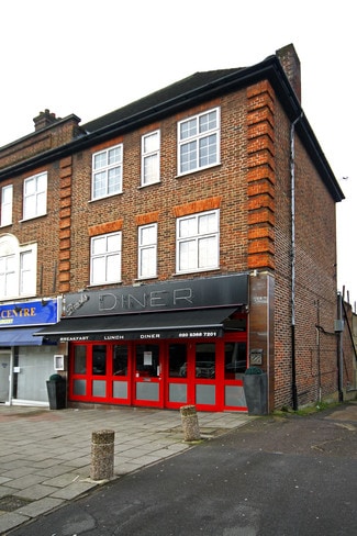 More details for 24 Hampden Sq, London - Retail for Lease