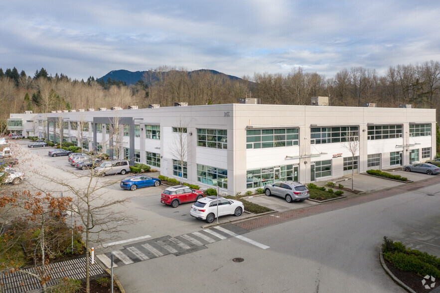 2455 Dollarton Hwy, North Vancouver District, BC for sale - Primary Photo - Image 1 of 13